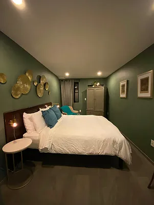 Rented by Brown Harris Stevens | media 19