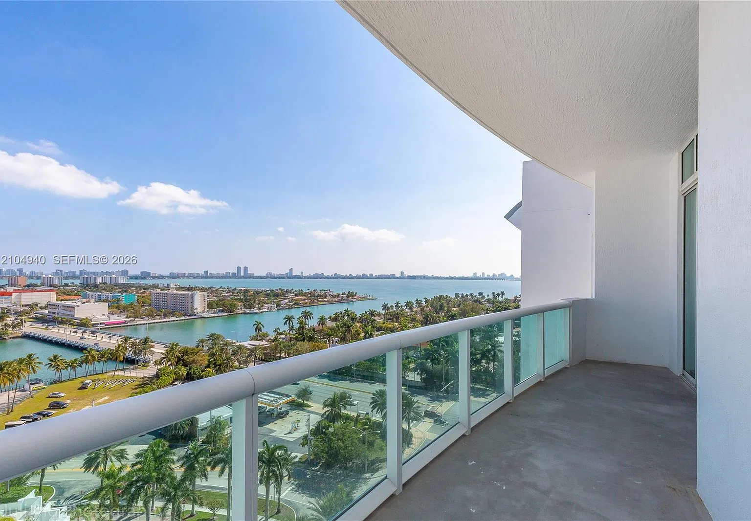 360 Condo A — Photo 1