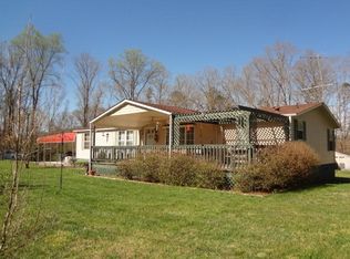 287 Sam Vanhook Ln, Franklin, NC 28734