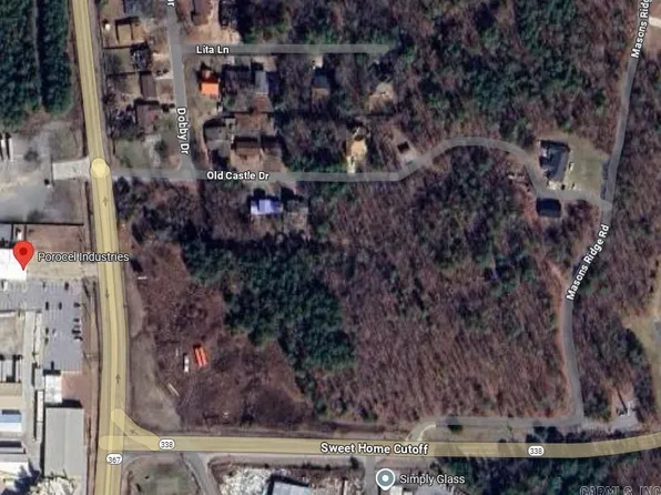 6 Old Castle Dr, Little Rock, AR 72206