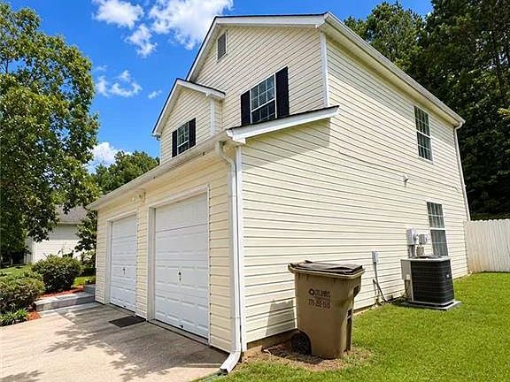 2nd image of 182 Brandon Ridge Cir