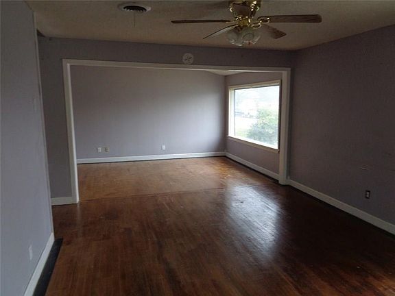 2nd image of 1266 S Bowie Dr