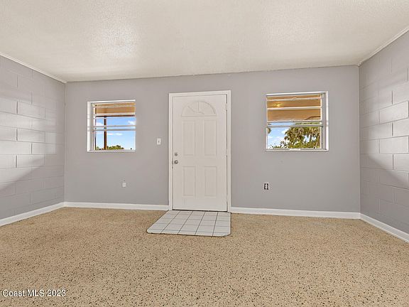 4th image of 619 Peachtree St #10