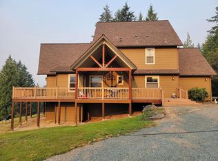 225 Carr Rd, White Pass, WA 98377