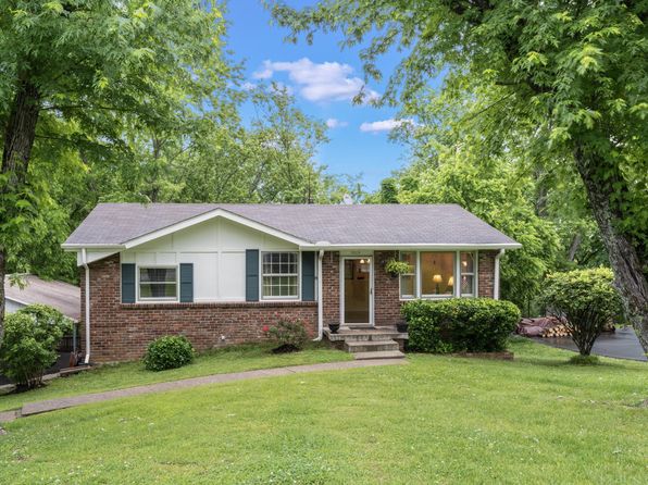 6010 Hawkdale Dr, Nashville, TN 37211