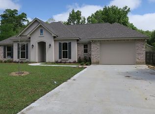 2225 Orleans St, Mandeville, LA 70448