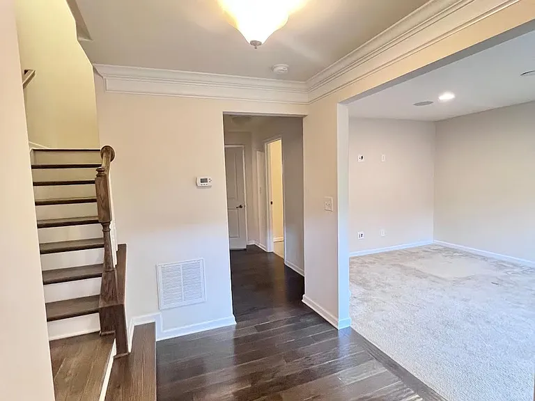 4008 Zilker Park Dr — Photo 21