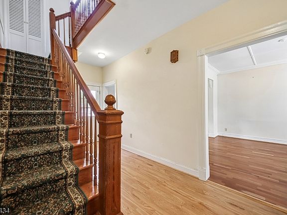 3rd image of 714 Main St