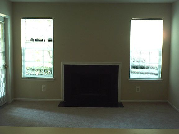 5th image of 18841 Bent Willow Cir APT 534
