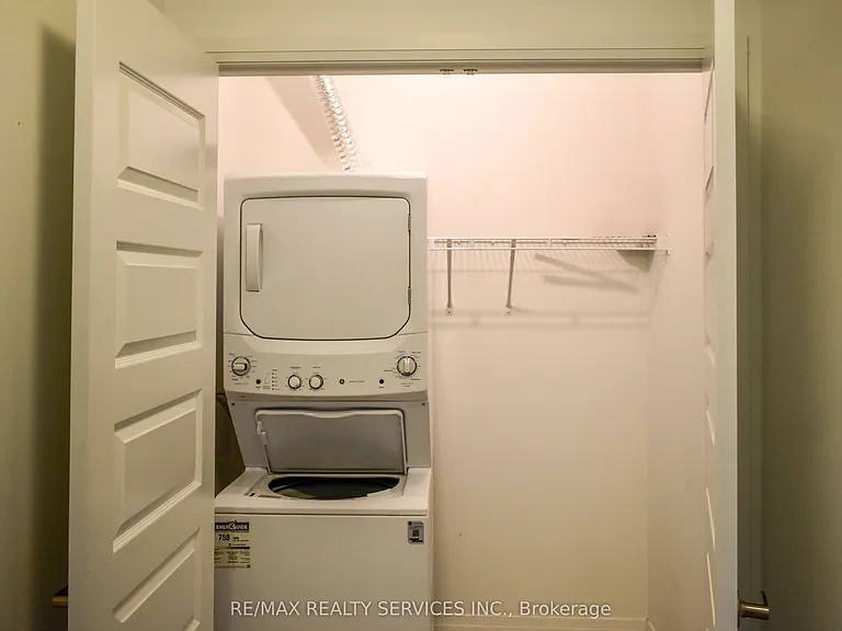 490 Gordon Krantz Ave #614 — Photo 26