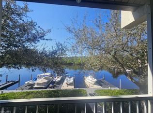 266 Newport Dr APT 310, Naples, FL 34114