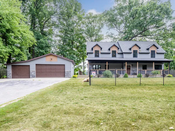 4442 E Tudor Rd, Berrien Springs, MI 49103
