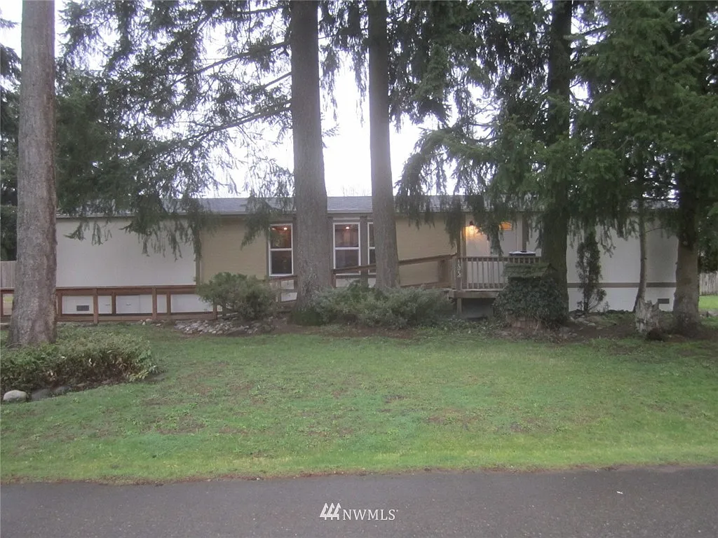 11615 242 Avenue E photo 1