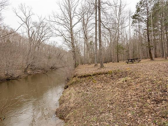 3rd image of 16476 Little River Dr