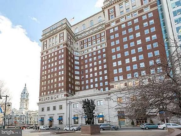 4th image of 1600 Arch St #18-1801
