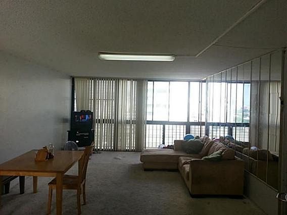5th image of 1420 Victoria St APT 1103