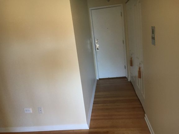 5th image of 1415 W Lunt Ave APT 408