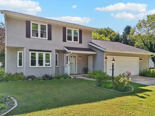 4302 Beilfuss Dr, Madison, WI 53704