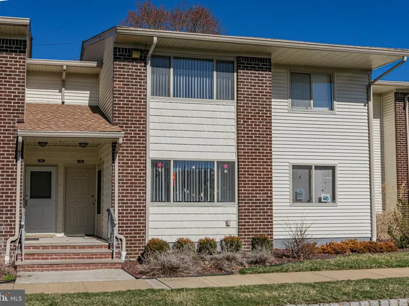 308 Cynthia Ct #2, Princeton, NJ 08540