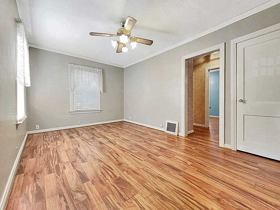 4th image of 2470 N Kentucky Ave