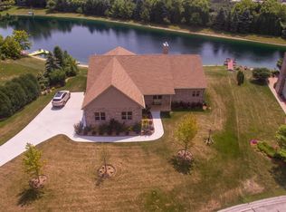 3315 Foxwood Rd, Racine, WI 53405