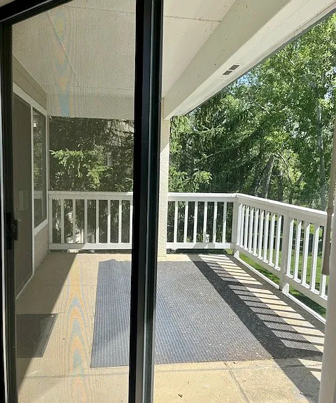 962 E Riverpark Ln — Photo 28