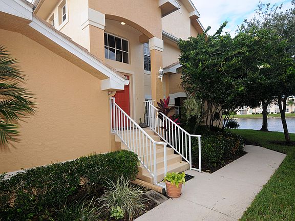 2nd image of 15060 Lakeside View Dr APT 1104