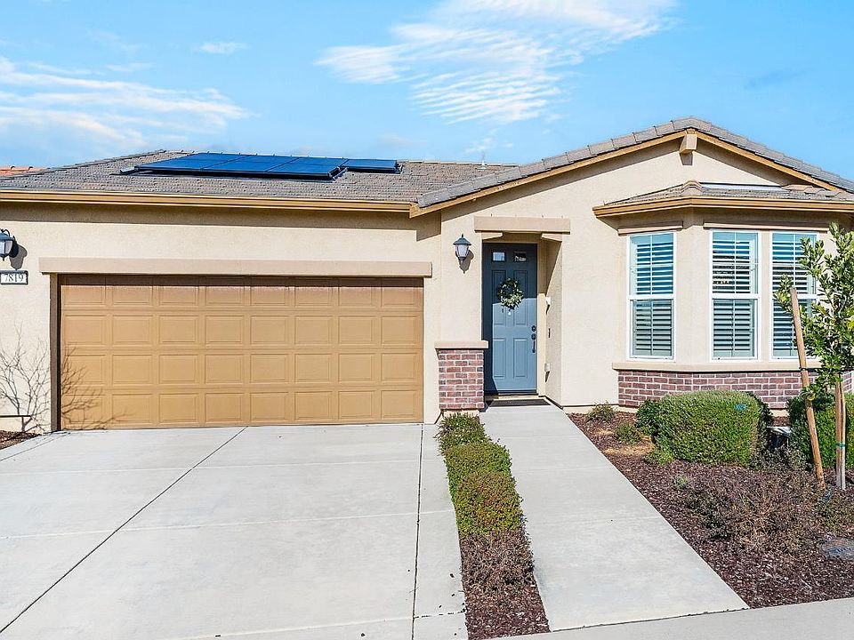 1st image of 7819 Sol Vista Ln