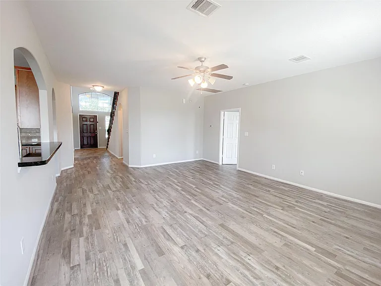 6227 Carnaby Ln — Photo 8