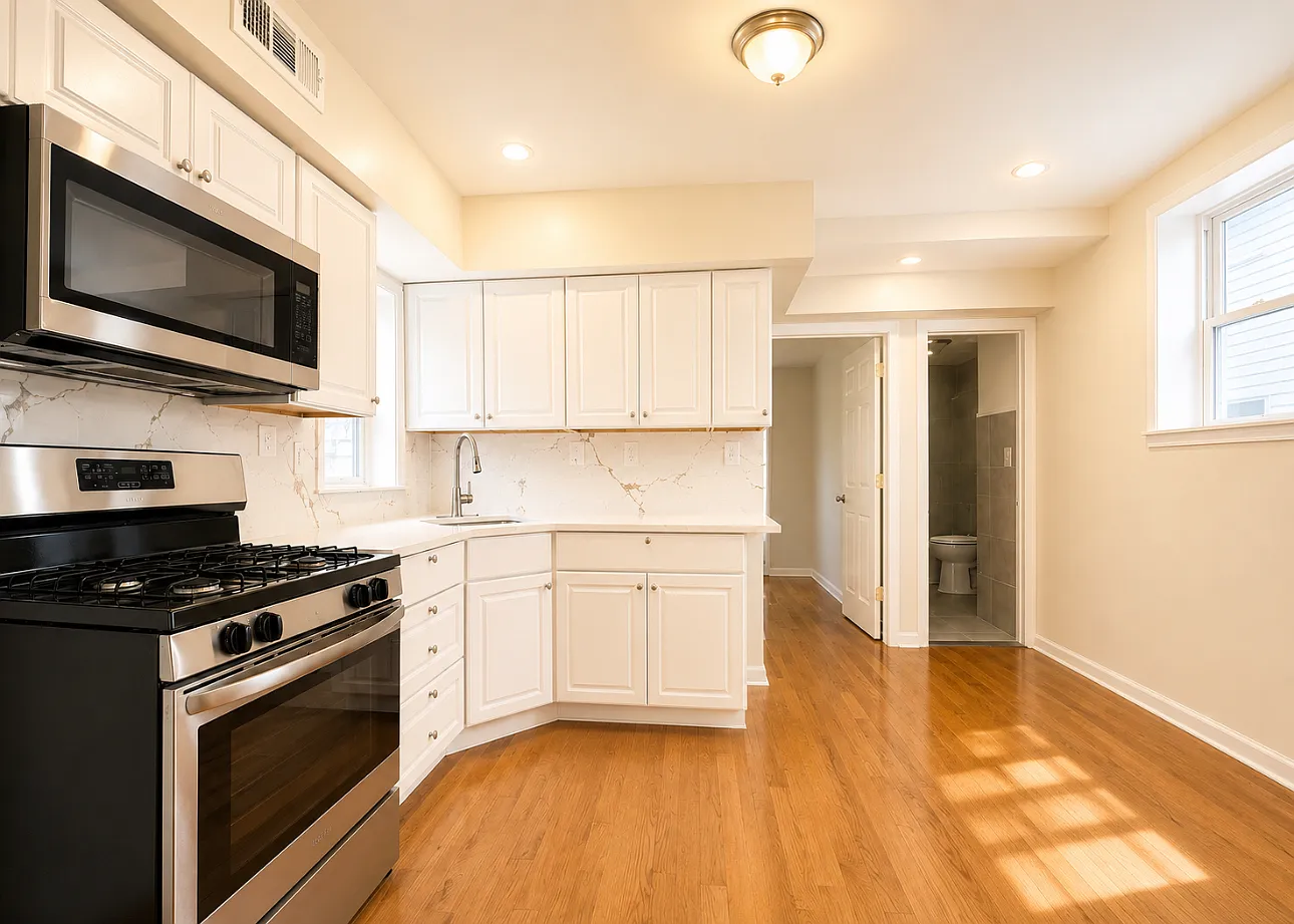 3 bed, $2,400 — Photo 1