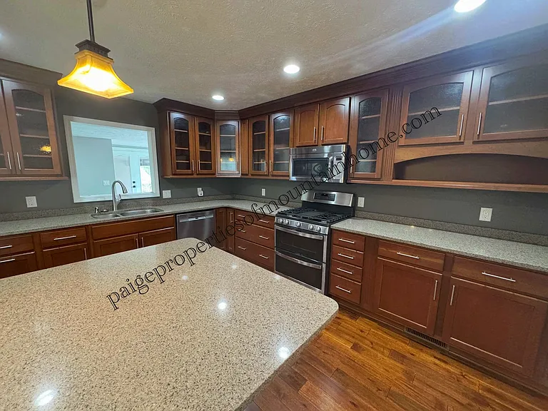1741 Fairway Dr — Photo 30