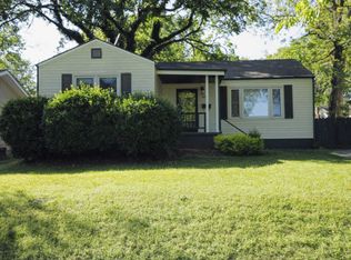 709 S 3rd St, Branson, MO 65616