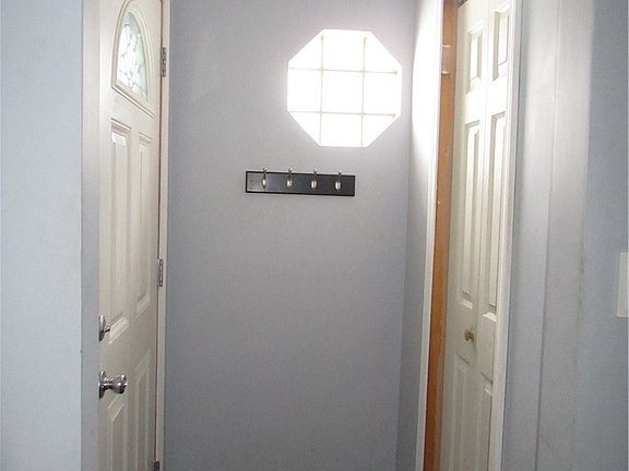 3rd image of 223 Fairview Ave