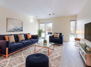 5711 Indian Ct #189, Alexandria, VA