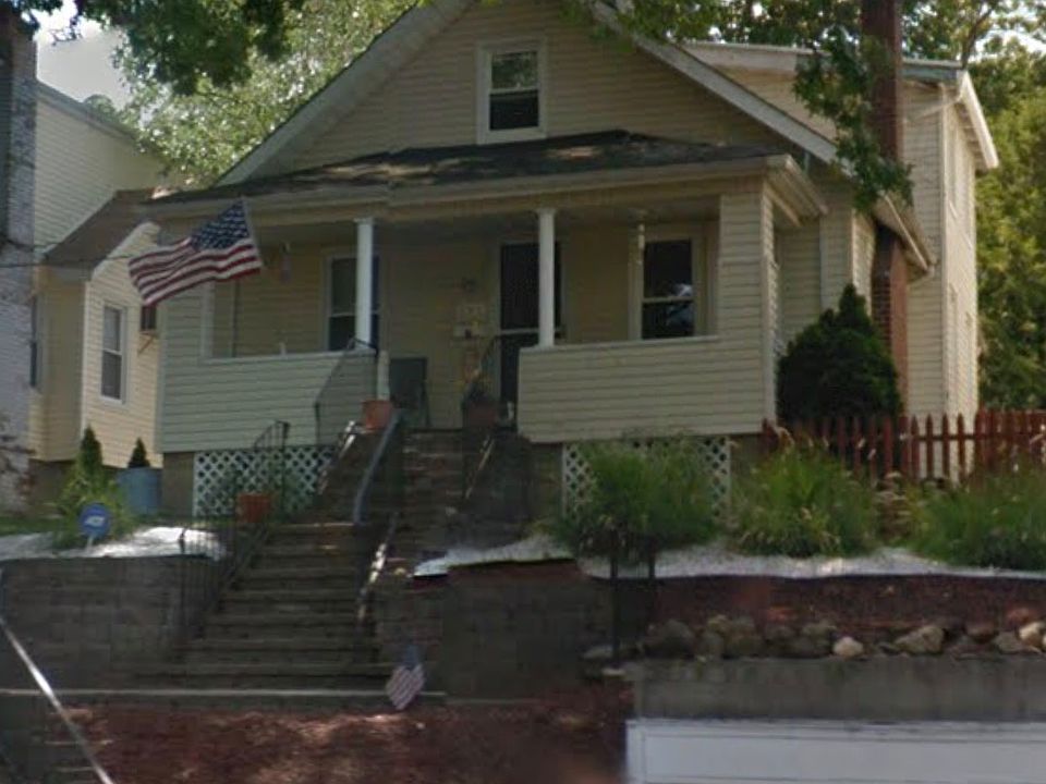 1st image of 487 Union Ave