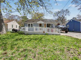 33 Mill Creek Rd, Bayville, NJ 08721