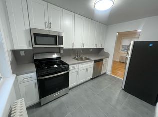 223-58 65th Ave #30D, Oakland Gardens, NY 11364