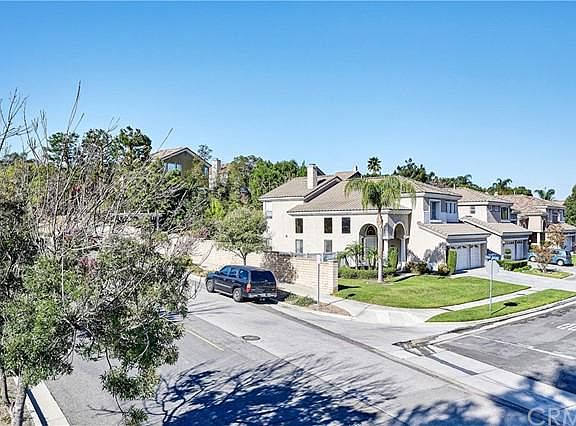 3rd image of 3600 San Mateo Cir