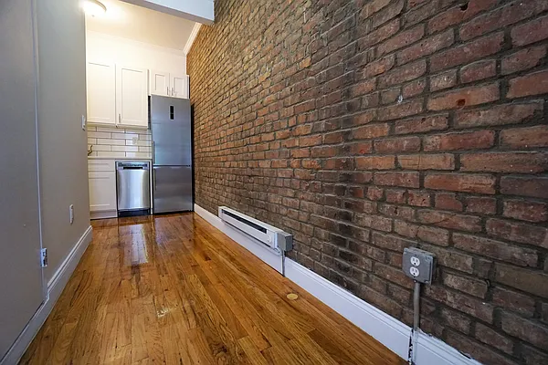 Rented by Compass | media 5