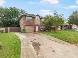 2812 Allen Ridge Dr, Bryan, TX 77802