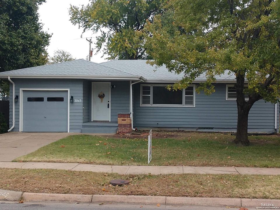 1st image of 2043 Norton St