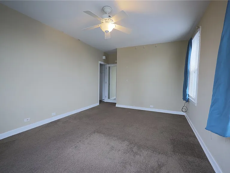 144 N Dithridge St #702 — Photo 20