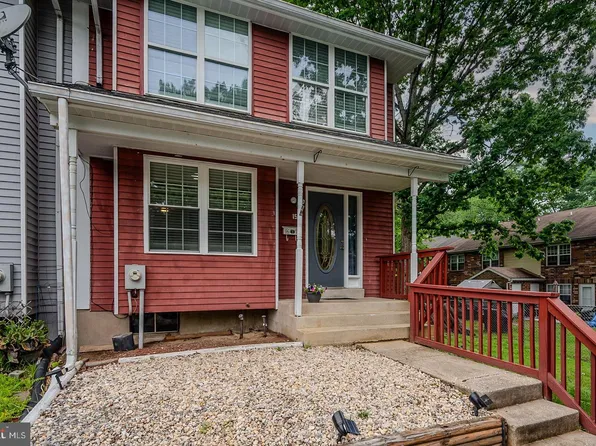 15 Darien Ct, New Castle, DE 19720