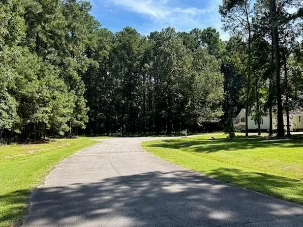 109 Chatooga Court E, Hertford, NC 27944