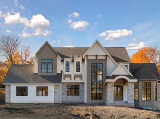 285 N Shore Dr W, Minnetrista, MN 55364