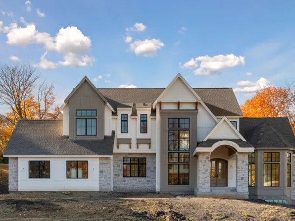 285 N Shore Dr W, Minnetrista, MN 55364