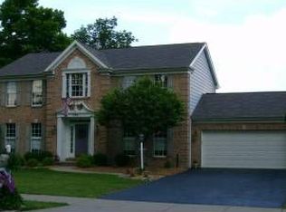 206 Oak Highland Dr, Coraopolis, PA 15108