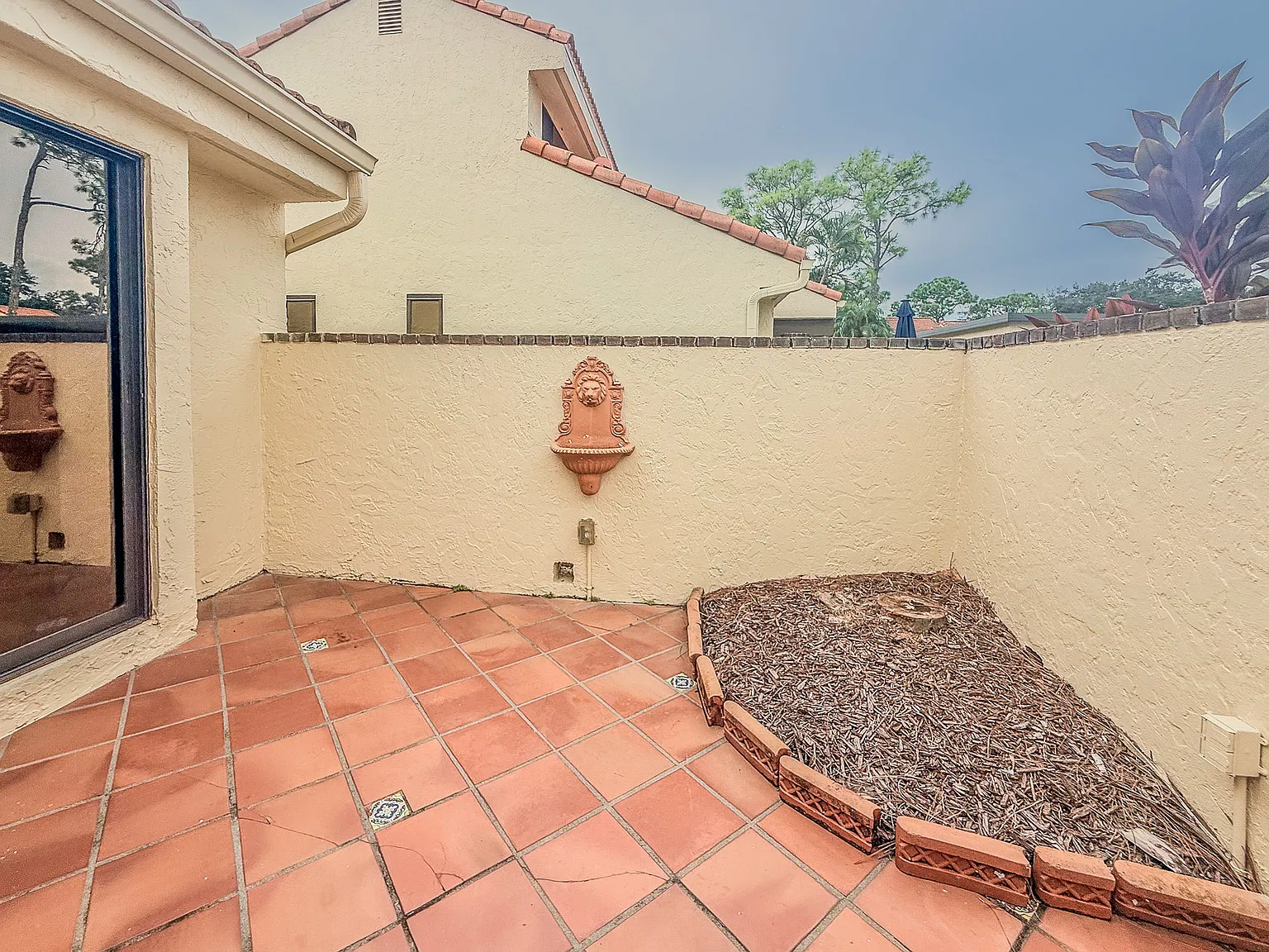 3 bed, 1535 sqft, $2,600 — Photo 3