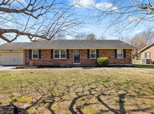 1722 Lennox Way, Bowling Green, KY