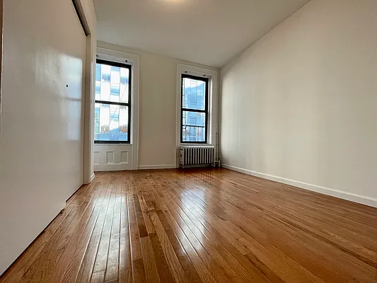 Rented by Building Equity Real Estate LLC | media 21